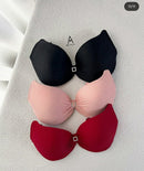 💎 Pack of 2 Luxury Ribbed Push-Up Bras – With Glam Charm 💎